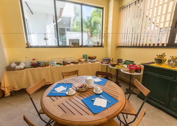 Hotel Baia Portinenti