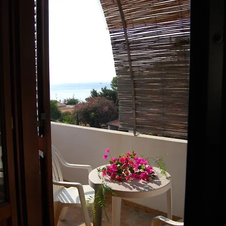 Hotel Baia Portinenti