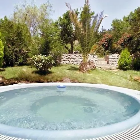 Hotel Baia Portinenti 4*