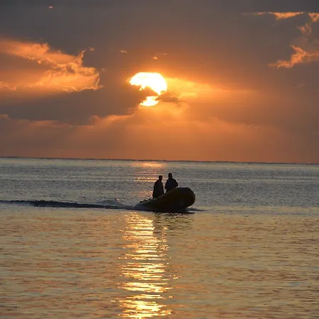 Baia Portinenti 4* Липари