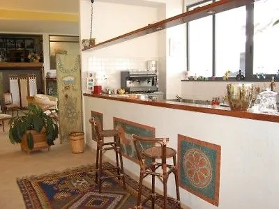 泊蒂嫩蒂海湾酒店 4* 利帕里
