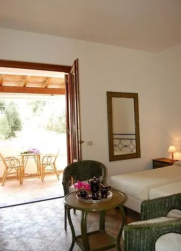 Hotell Baia Portinenti